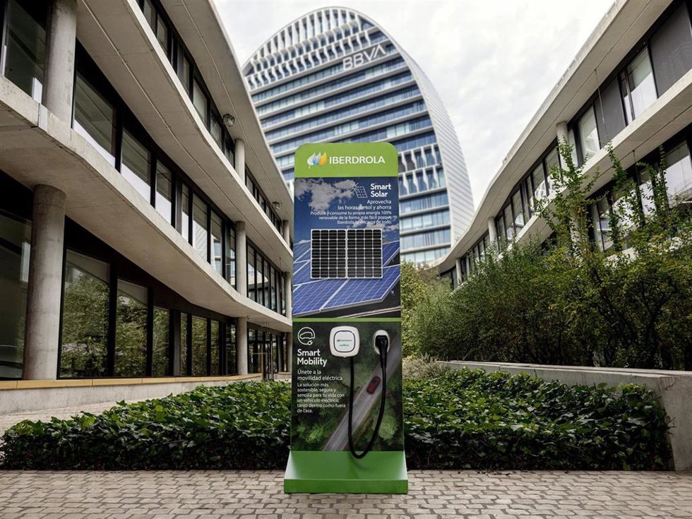 Ni / Iberdrola Y Bbva Se Alían Para Impulsar El Ahorro Energético En España Con Soluciones Sostenibles