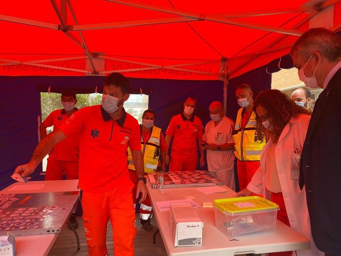 061 Ensaya Su Plan De Emergencias En Un Simulacro De Accidente Múltiple.