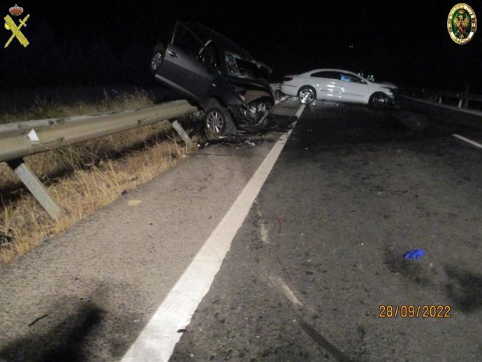 Coches accidentados en la CR-502