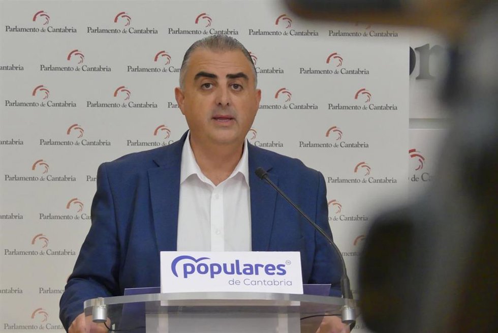 Roberto Media, diputado del PP en el Parlamento de Cantabria