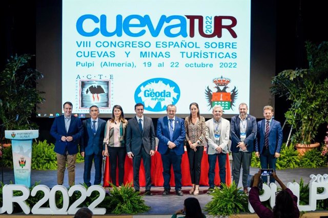 Inauguración del VIII Congreso Cuevatur en Pulpí (Almería).