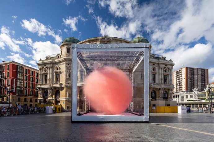 Explosión de la obra 'Kolapso' en Bilbao
