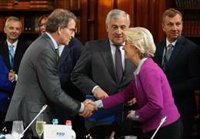 Feijóo cuestiona desde Bruselas la 'excepción ibérica' y la "decepcionante" ejecución de los fondos europeos