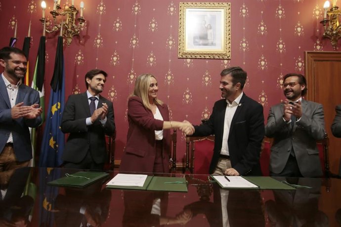 Convenio para la nueva estación de bus de Loja
