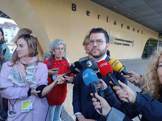 El presidente de la Generalitat, Pere Aragons, en Bruselas tras reunirse con el comisario europeo de Justicia, Didier Reynders.