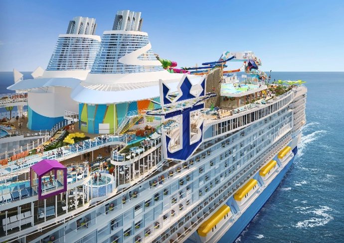 Royal Caribbean presenta uno de los cruceros más grandes del mundo, el Icon of the Seas: 20 pisos y 5.610 pasajeros.