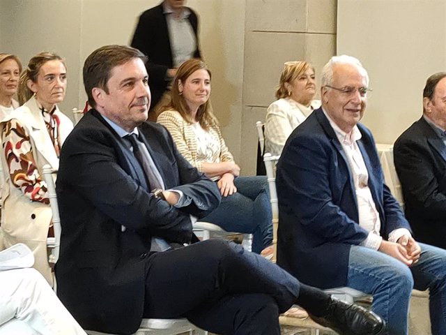 El exconsejero de Educación, Alberto Galiana, elegido nuevo presidente del PP de La Rioja