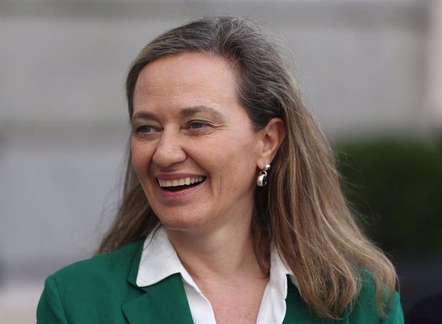 La delegada del Gobierno contra la Violencia de Género, Victoria Rosell, a su salida del Congreso de los Diputados tras el encarcelamiento del exjuez Alba, a 18 de octubre de 2022, en Madrid (España).