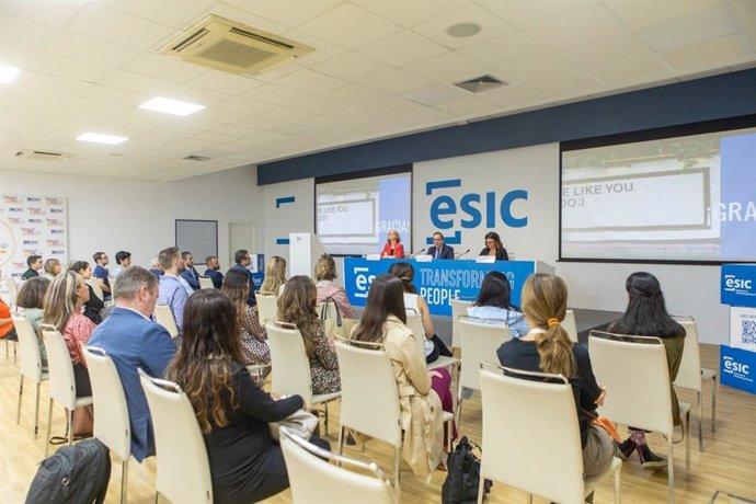 Acto de inauguración de postgrado de ESIC Sevilla.