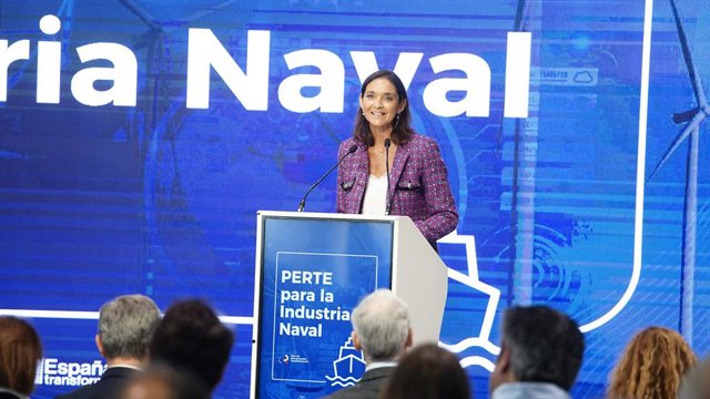 La ministra de Industria, Comercio y Turismo, Reyes Maroto, presenta el Proyecto Estratégico para la Recuperación y Transformación Económica del sector Naval (Perte) del Naval, a 21 de octubre, en Vigo, Pontevedra, Galicia (España).