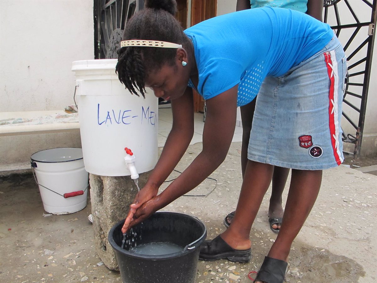 The European Union pledged 1 million euros in aid to fight cholera in Haiti and 3 million euros to fight Ebola in Uganda