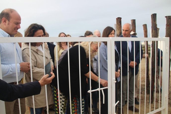 Puesta en servcio de la vía ciclopeatonal que enlaza San Fernando y Chiclana.