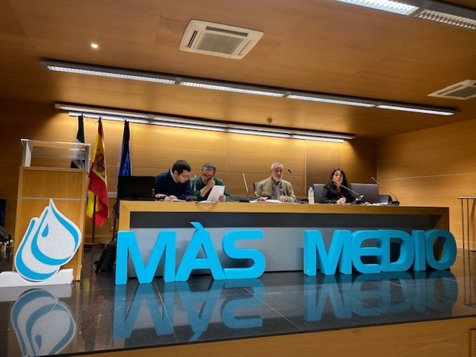 El Consorcio MásMedio aprueba un nuevo servicio de 'Recogida Selectiva de la Fracción Textil' en la provincia