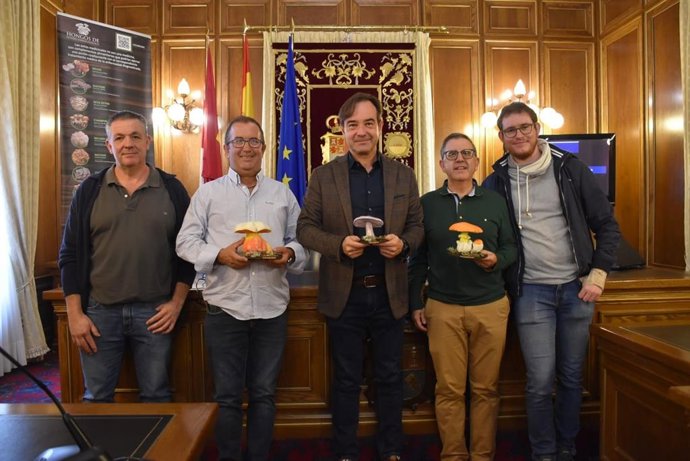 Presentación de las Jornadas Micológicas de Cardenete