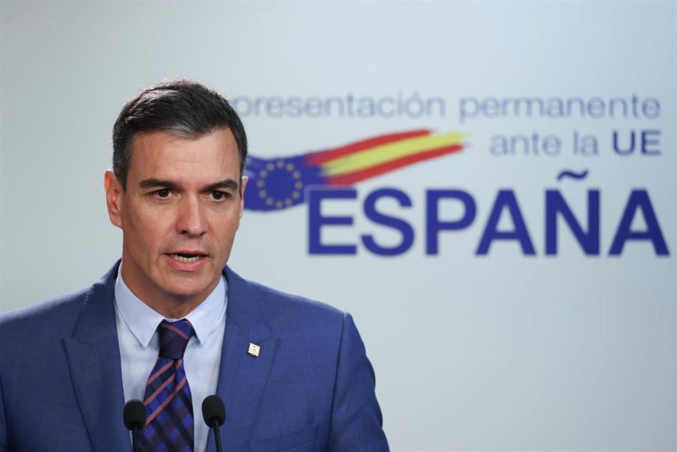 El presidente del Gobierno, Pedro Sánchez, en rueda de prensa en Bruselas tras el Consejo Europeo.