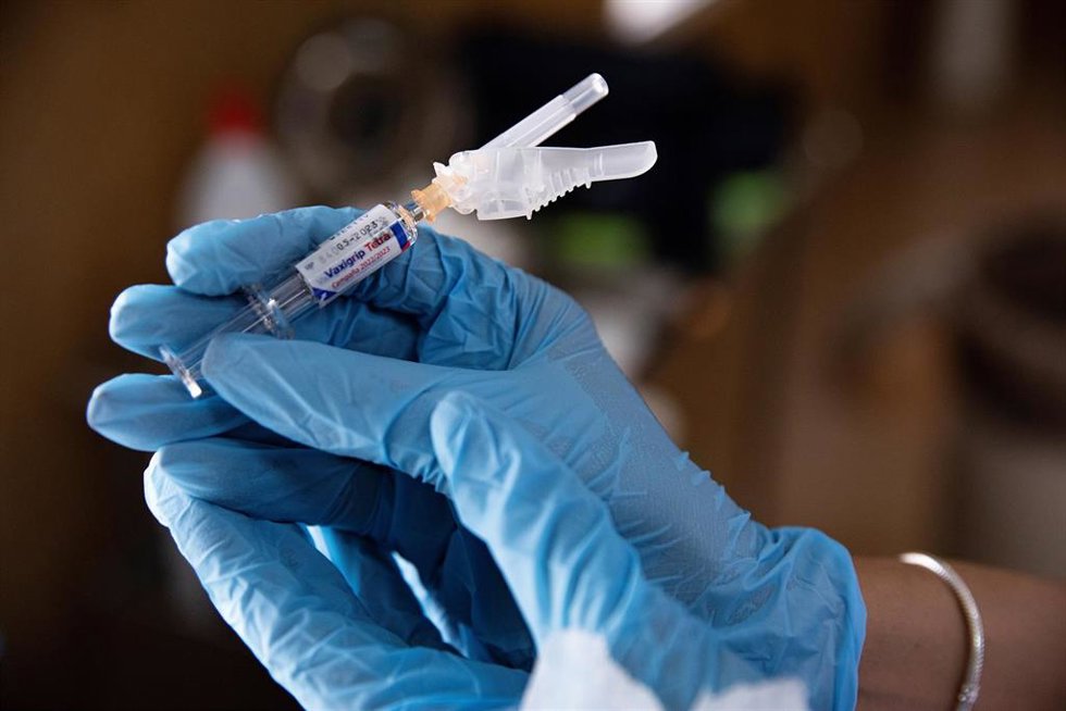 Un vial de la vacuna contra la covid.