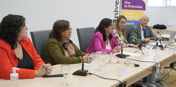 Archivo - Inauguración del I Seminario de Cooperación y Desarrollo Local en la Eurorregión Alentejo-Algarve-Andalucía.