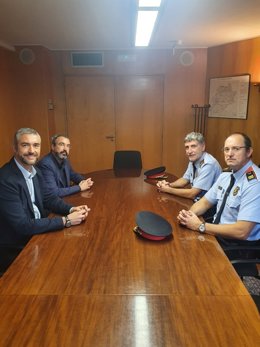 El delegat del Govern a Lleida, Bernat Solé, i el nou cap de la Regió Policial de Ponent, el comissari Josep Maria Estela