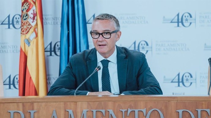 El portavoz del Grupo Parlamentario Vox en el Parlamento de Andalucía, Manuel Gavira