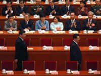 La salida de Hu Jintao del Congreso del Partido Comunista sella la consolidación de Xi Jinping al frente de China