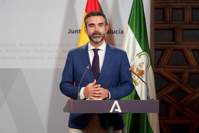 El consejeros de Sostenibilidad, Medio Ambiente y Economía Azul y portavoz del Gobierno andaluz, Ramón Fernández-Pacheco, en una imagen de archivo