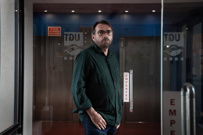 El secretari general d'UGT de Catalunya, Camil Ros, en una entrevista d'Europa Press