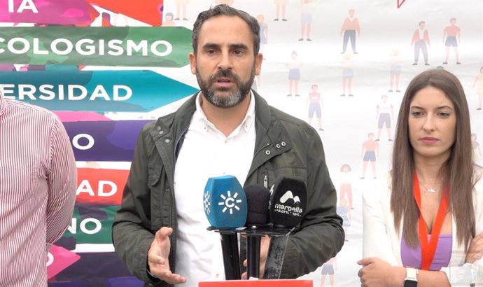 Daniel Pérez, secretario general del PSOE de Málaga, en la inauguración de las jornadas formativas de Juventudes Socialistas de Andalucía en la provincia de Málaga