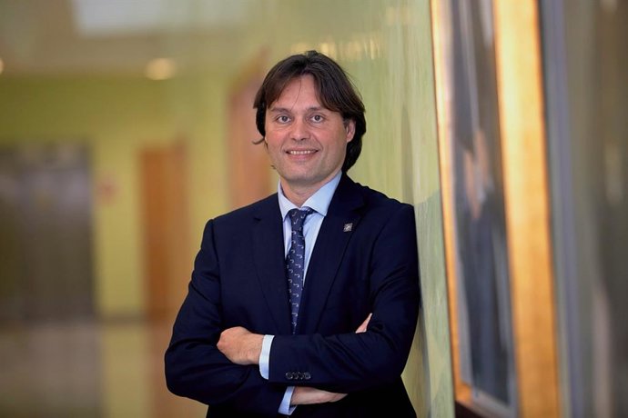 El rector de la Pablo de Olavide, Francisco Oliva.