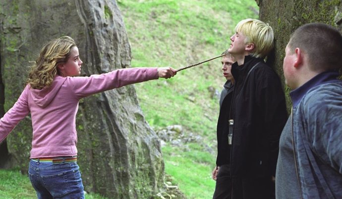 Tom Felton, "avergonzado" de haberse burlado de Emma Watson en Harry Potter