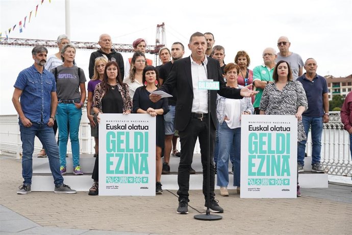 El coordinador general de EH Bildu, Arnaldo Otegi, en un acto político en Portugalete (Bizkaia)