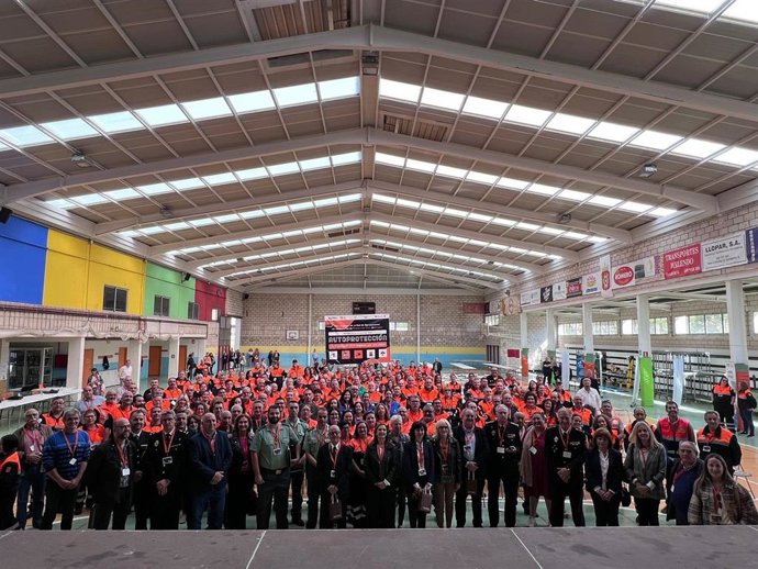 Más de 300 voluntarios se han dado cita en el XXII Congreso de Voluntarios de Protección Civil de Aragón.