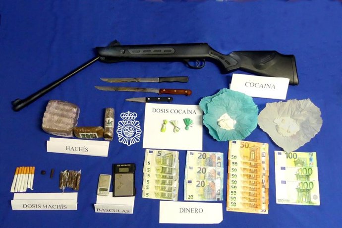 Foto de la Comisaría Provincial de la Policía Nacional de Salamanca de lo incautado en los registros