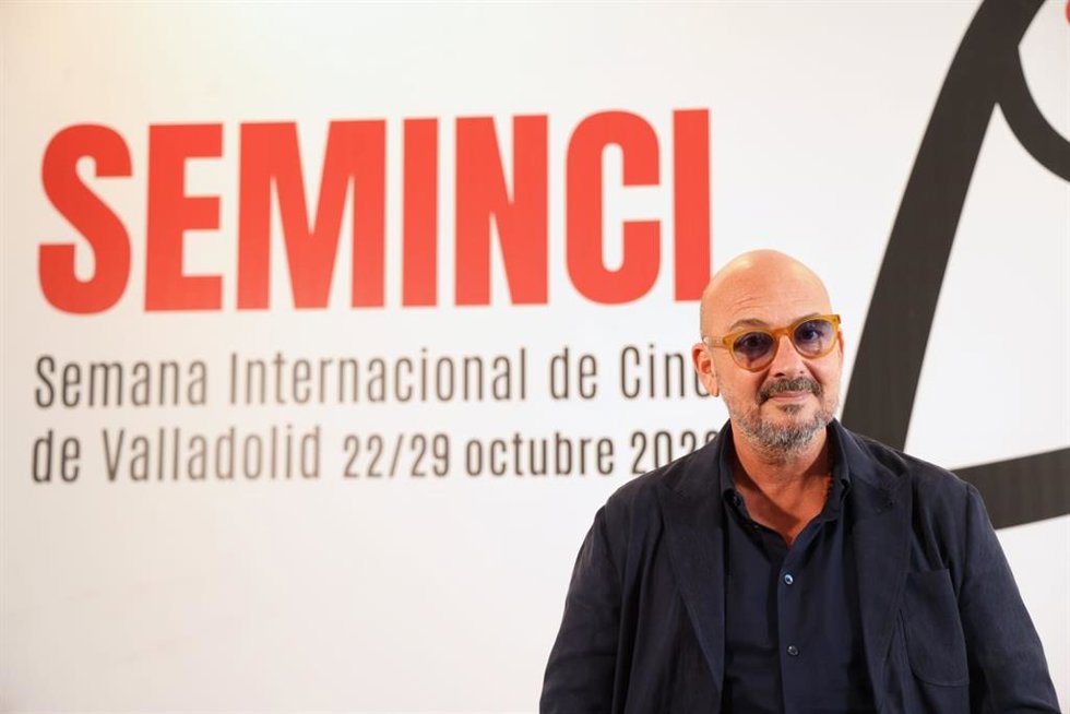 Emanuele Crialese visita Valladolid para presentar 'L'Immensit' en la 67 Seminci.