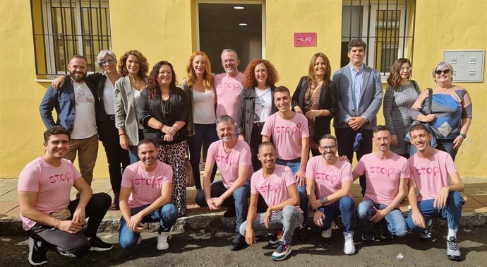 Nota De Prensa Y Foto Stop Sida