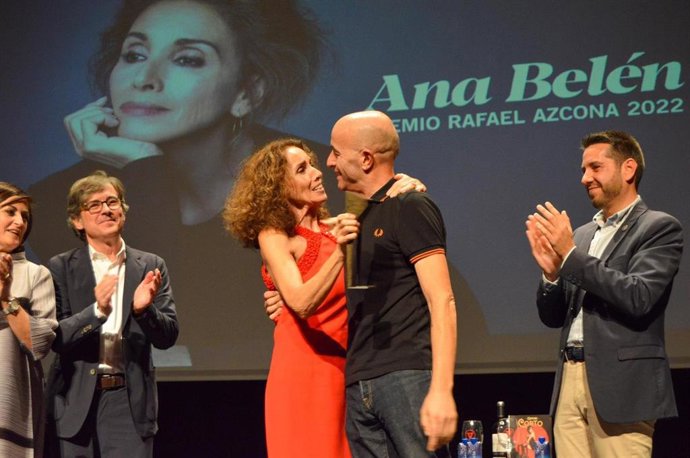 Ana Belén deja "mucho más que su huella" en el Festival Octubre Corto de Arnedo