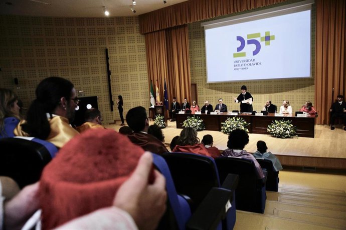 Archivo - Inauguración del curso académico 2022/2023 en la Pablo de Olavide, que estrena nueva imagen institucional con motivo del 25 aniversario.