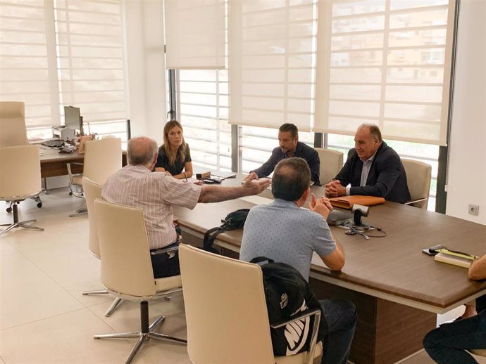 Reunión del Ayuntamiento de Almería y la Federación Andaluza de Fútbol
