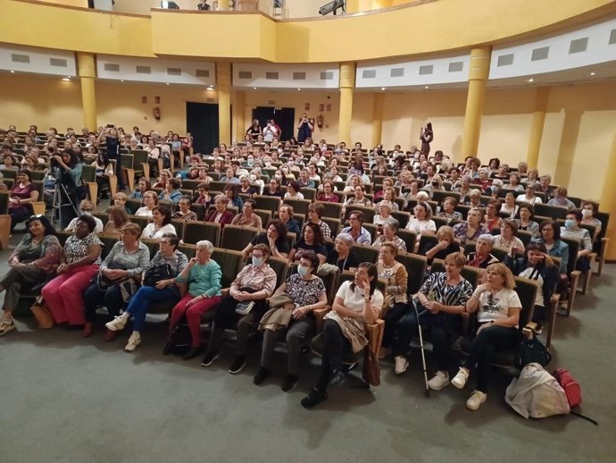 Actividad con motivo del II Encuentro de Mujeres Rurales que organizan el Consorcio para el Desarrollo de la Vega Sierra Elvira y la Diputación de Granada.