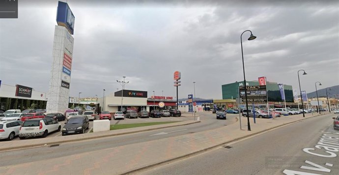 Entorno del parque comercial Miramar.