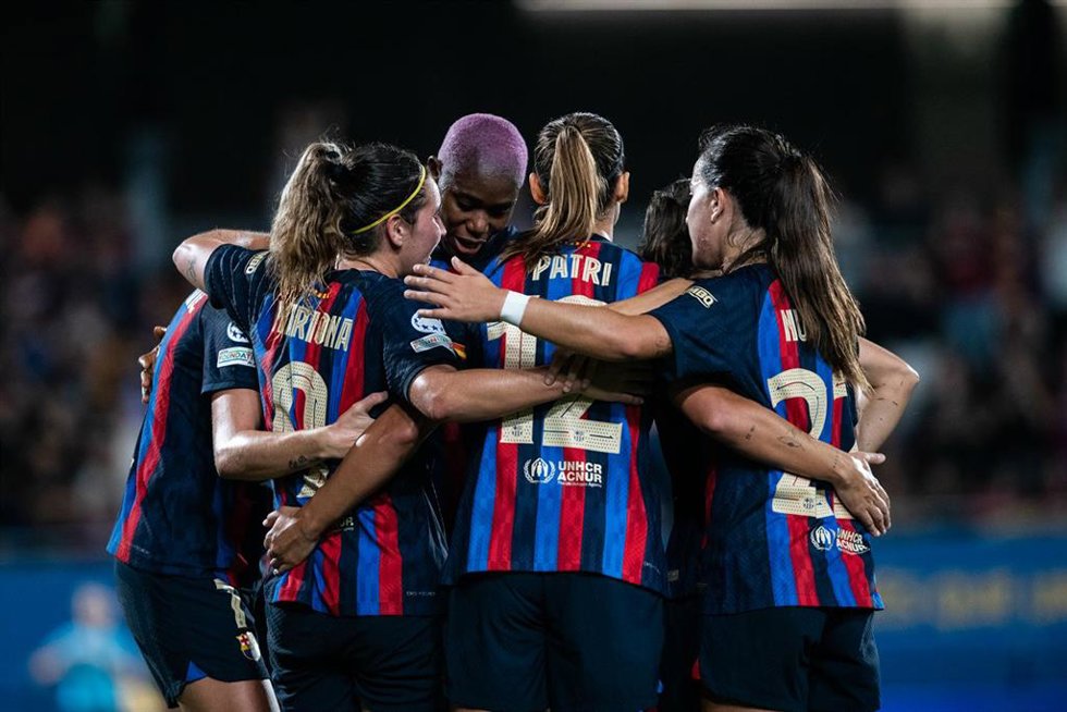 Las jugadoras del FC Barcelona celebrando un gol