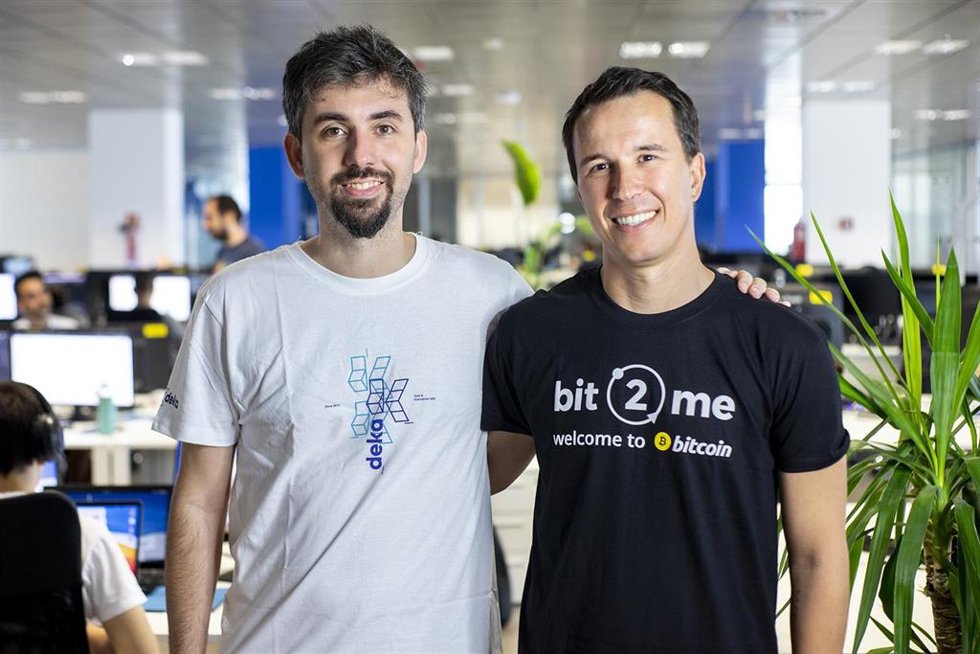 El consejero delegado de Bit2Me, Leif Ferreira, y el fundador de Dekalabs, David Ortega.