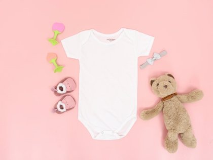 Ropa de bebé para vestir a tu recién nacido con estilo