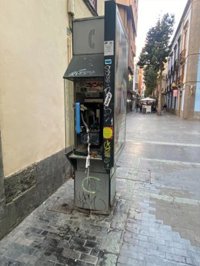 PP de Las Palmas de Gran Canaria reclama la retirada urgente de las 160 cabinas de teléfono que quedan por su mal estado