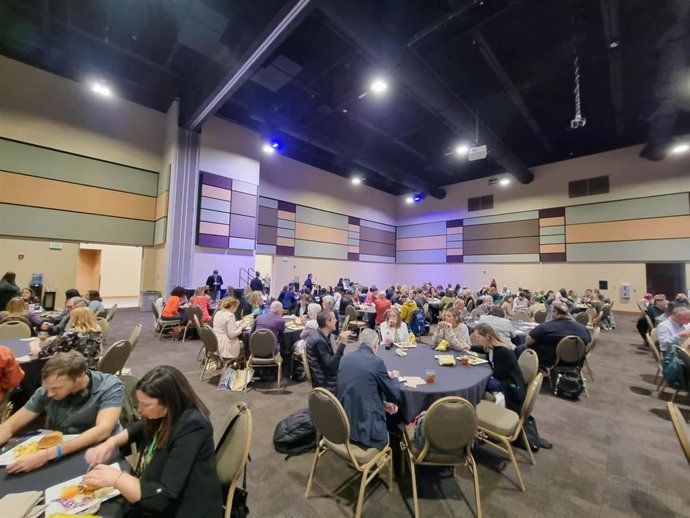 La Junta celebra unas jornadas para impulsar la comercialización del destino en Francia y Bélgica.