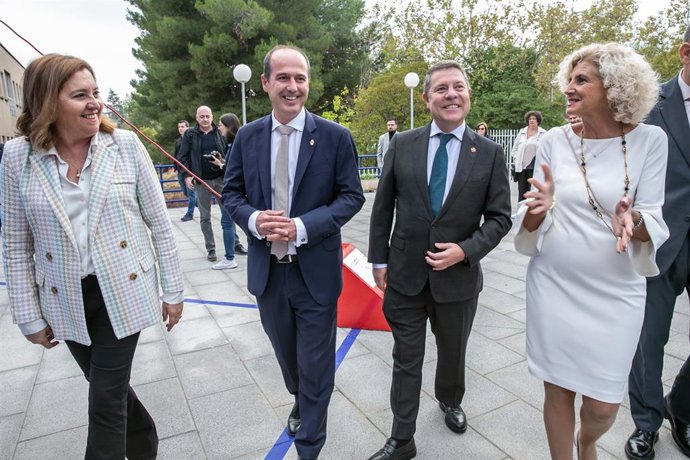 El Presidente Autonómico, Emiliano García-Page, Inaugura En Guadalajara, La Remodelación Del IES Brianda De Mendoza