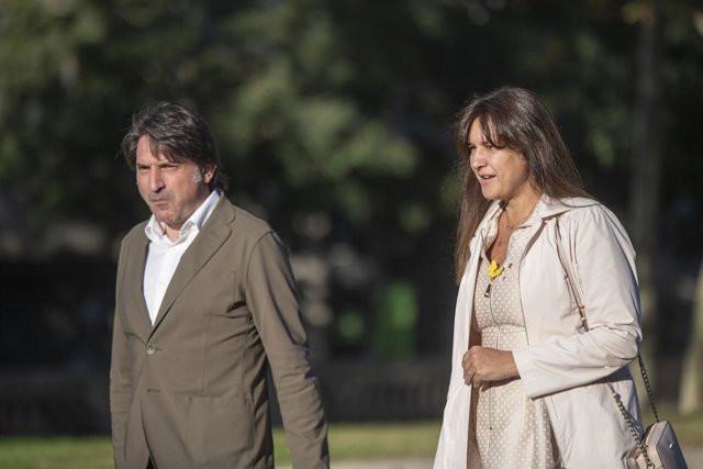 L'expresidenta del Parlament i presidenta de Junts, Laura Borràs, i el diputat Francesc de Dalmases