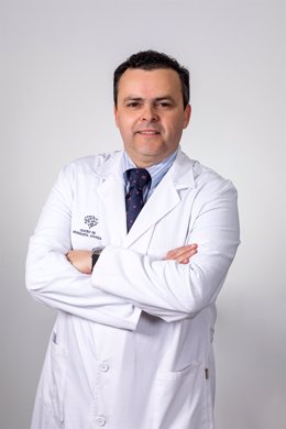 El especialista del Centro del Neurología Avanzada (CNA), Juan Uranga, ha sido designado por su trayectoria y desarrollo profesional en donde destacan  la investigación y profundización en las técnicas y tratamientos innovadores.