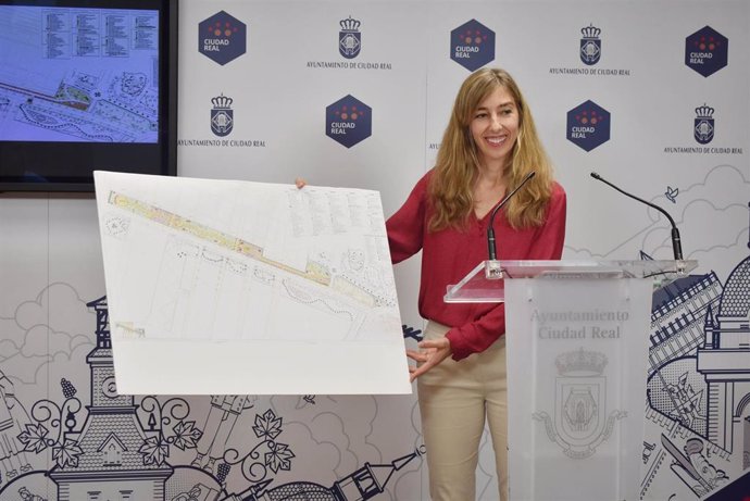 La portavoz del equipo de gobierno del Ayuntamiento de Ciudad Real, Mariana Boadella,