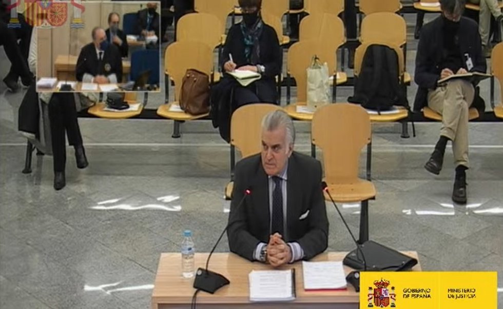 Archivo - Imagen de archivo del extesorero del PP Luis Bárcenas durante el juicio de la caja 'b' del PP en la Audiencia Nacional.