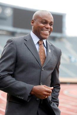 Archivo - Carl Lewis, explusmarquista mundial de los 100 metros y ganador de 10 medallas en los Juegos Olímpicos.